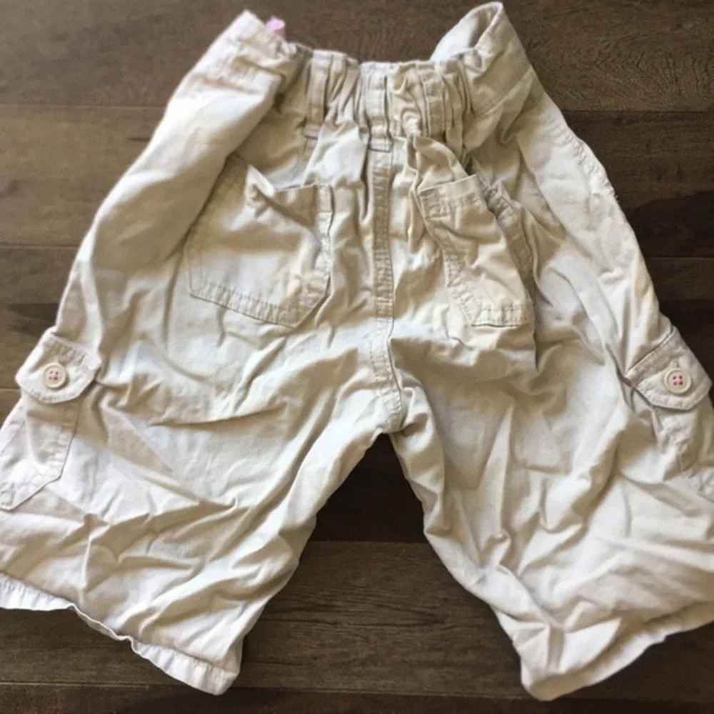 Old Navy cargo shorts khaki Size‎ 10